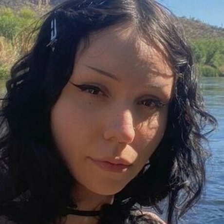 Nacktes geleaktes OnlyFans-Foto von Aliciaaadani