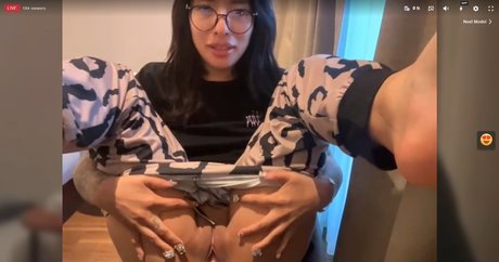 Mooomoo OnlyFansリークヌード写真