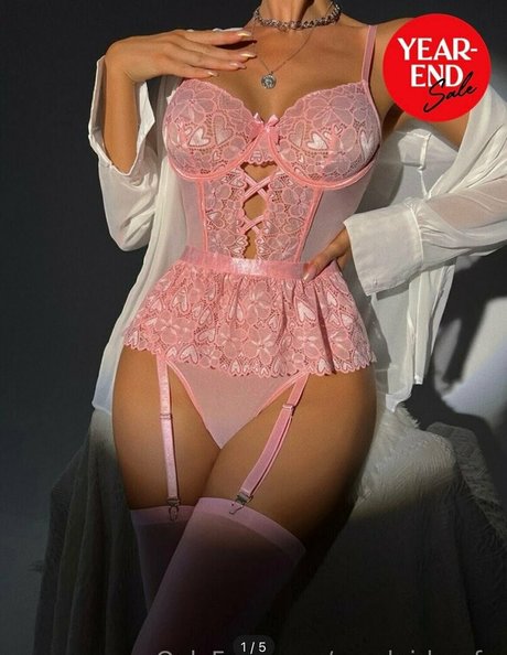 Naken lekkede OnlyFans-bilde av Lilixbby