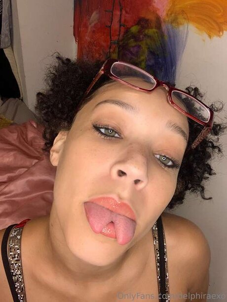 Nacktes geleaktes OnlyFans-Foto von Delphiraexo