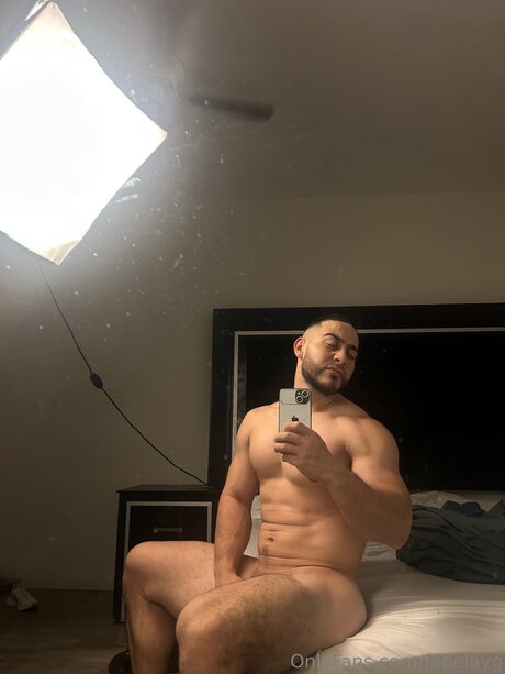 Обнаженная фотография утечки OnlyFans от Fabelayg