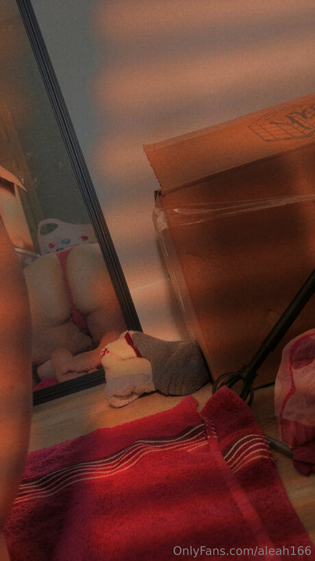 Aleah166 OnlyFansリークヌード写真