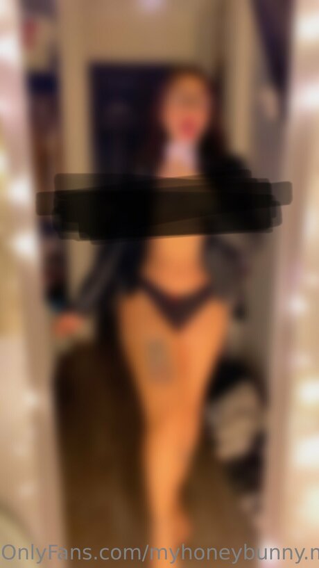OnlyFans-model Myhoneybunny Mx