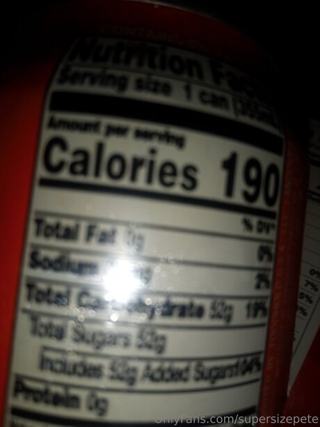 Foto desnuda filtrada de OnlyFans de Supersizepete