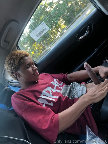 Nacktes geleaktes OnlyFans-Foto von Michael2716