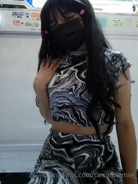 OnlyFans-model Tarritodemiel