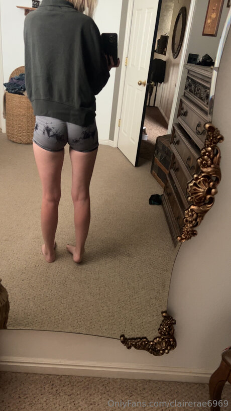 Clairerae6969 OnlyFans泄露裸照