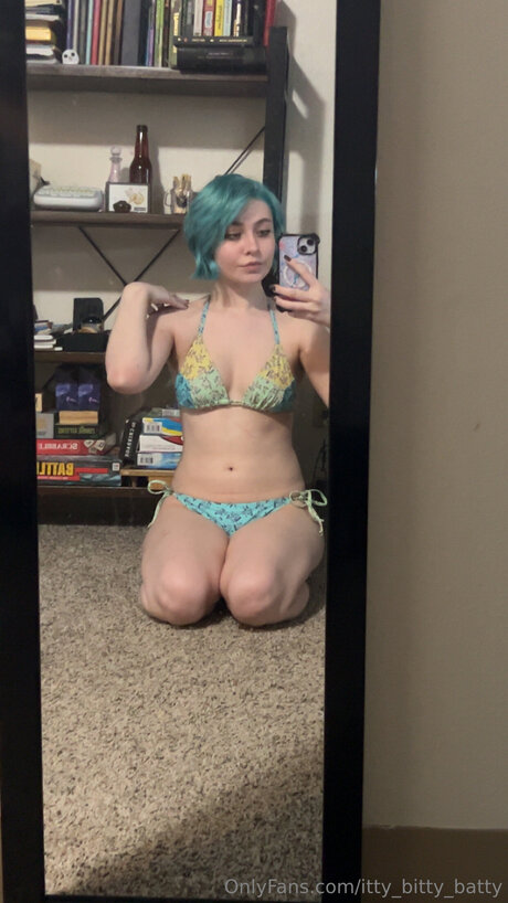OnlyFans-model Itty Bitty Batty