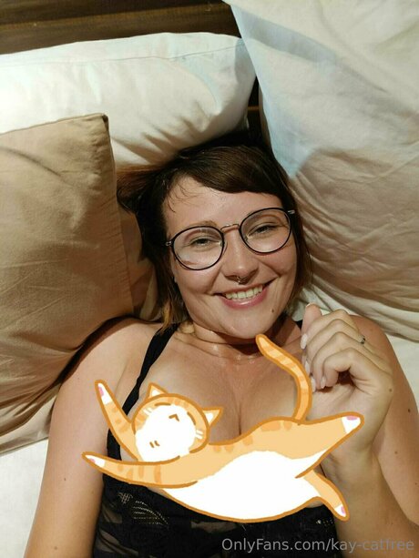 Foto di nudo di fuga di OnlyFans di Kay Catfree