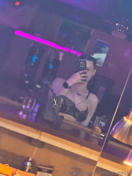 Обнаженная фотография утечки OnlyFans от Amputeecutee