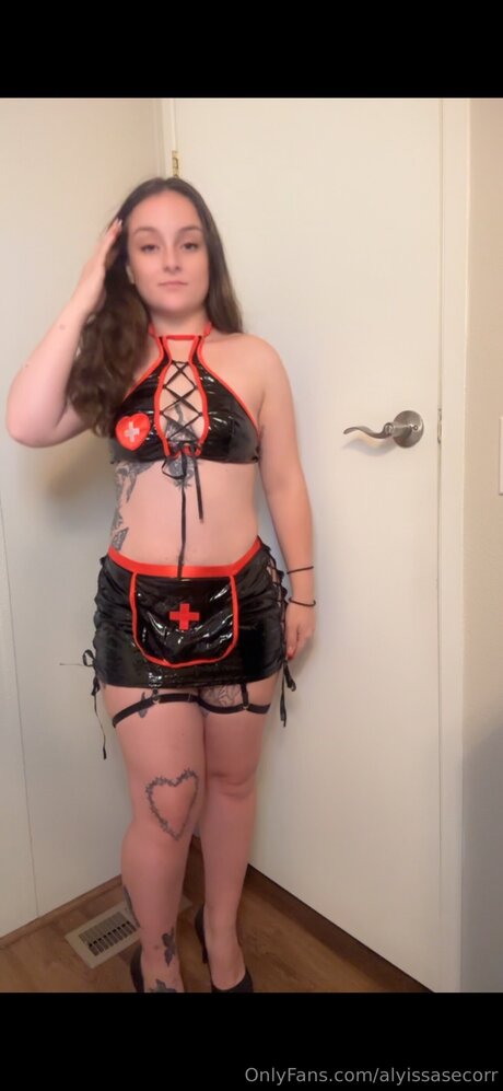 Alasti lekkinud OnlyFans-i pilt Alyissasecorr