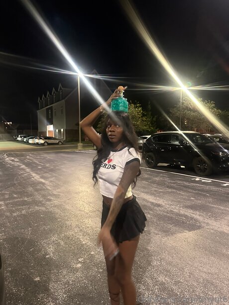 Foto di nudo di fuga di OnlyFans di Tinyqt6