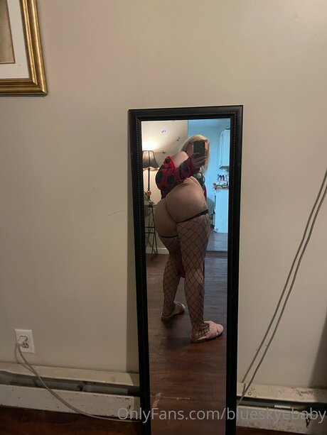 Photo nue de fuite OnlyFans de Blueskyebaby