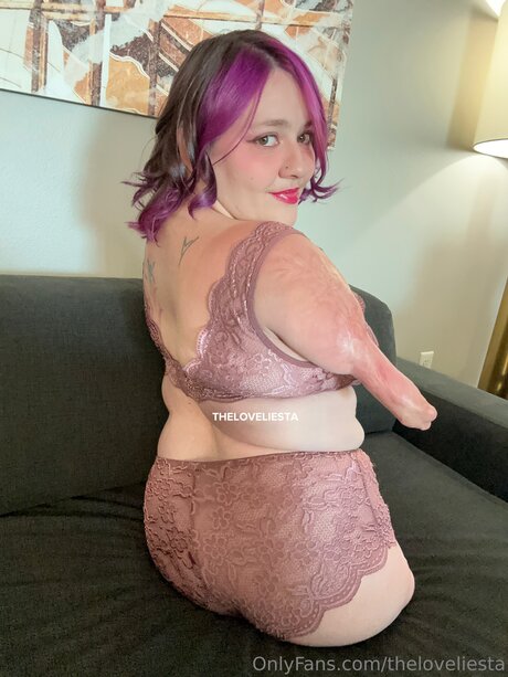 Foto desnuda filtrada de OnlyFans de Theloveliesta