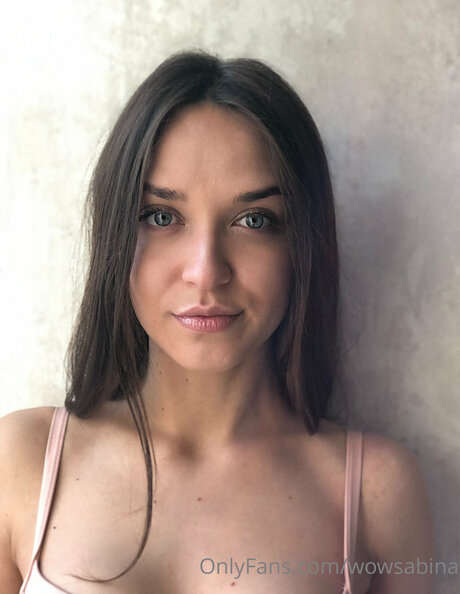 Naakte gelekte OnlyFans-foto van Wowsabina