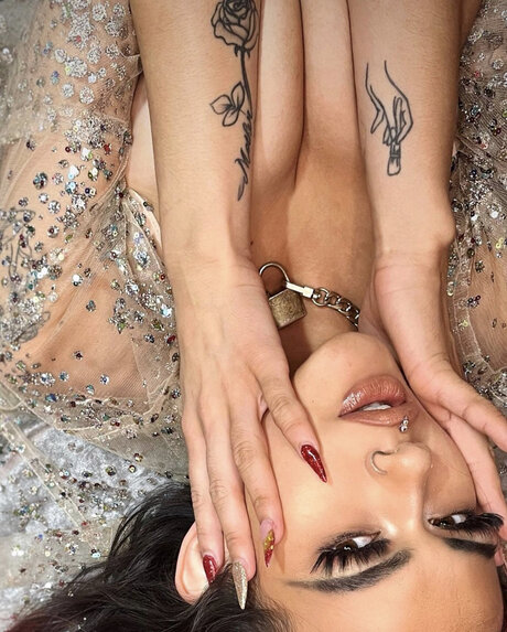 Alasti lekkinud OnlyFans-i pilt Eattheartintro