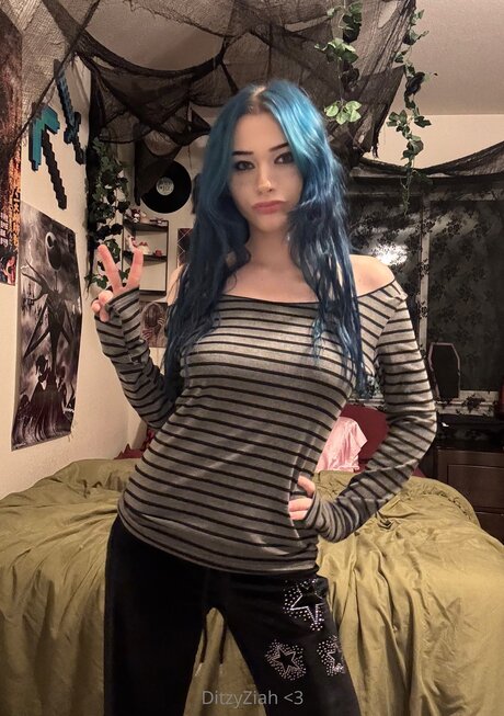 Photo nue de fuite OnlyFans de Ditzyziah