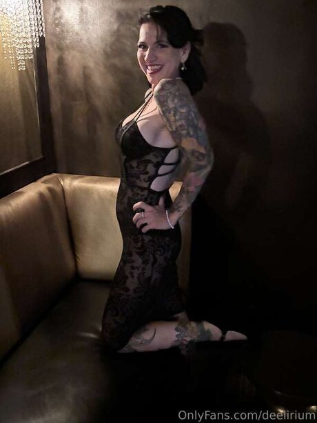Foto di nudo di fuga di OnlyFans di Deelirium