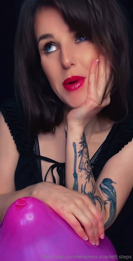 OnlyFans-model Empress Scarlett Steps