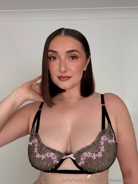 Foto desnuda filtrada de OnlyFans de Sammiewarrenx