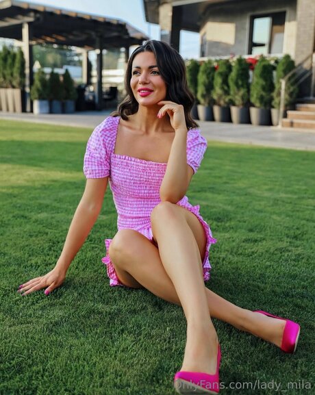 Naken lekkede OnlyFans-bilde av Lady Mila