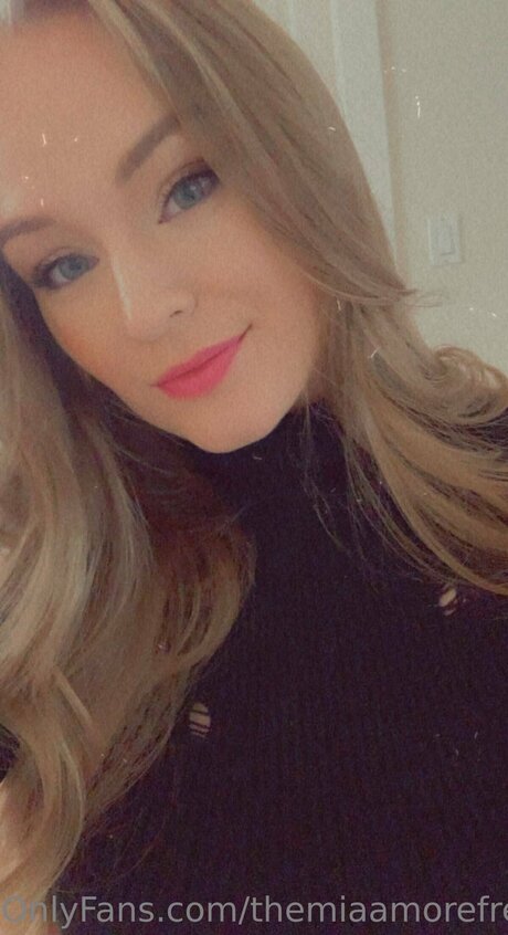 Photo nue de fuite OnlyFans de Themiaamorefree