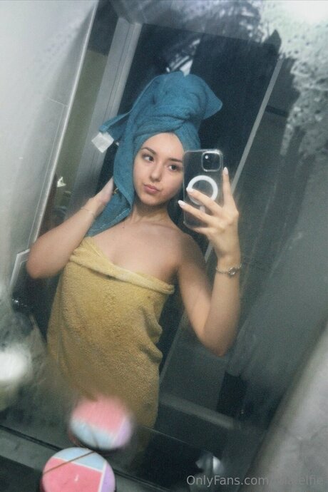 Lola Elfie OnlyFans泄露裸照