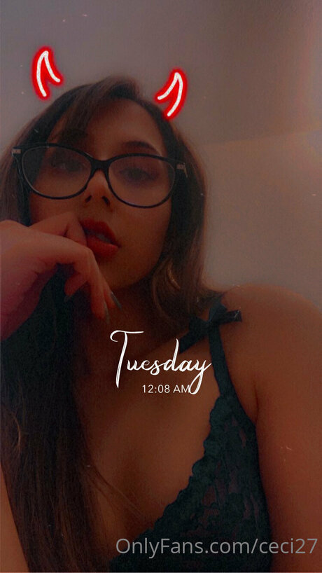 Foto di nudo di fuga di OnlyFans di Ceci27