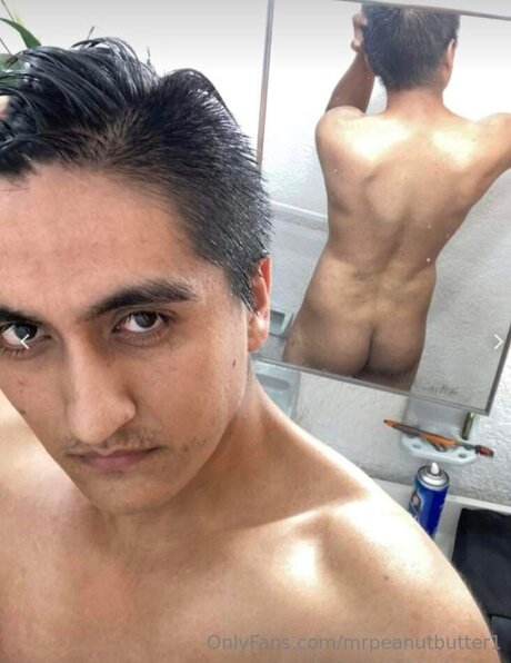 Alasti lekkinud OnlyFans-i pilt Mrpeanutbutter1