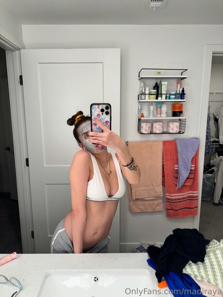 OnlyFans-model Laylarayaa