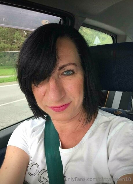 Foto desnuda filtrada de OnlyFans de Dirtyqueen18