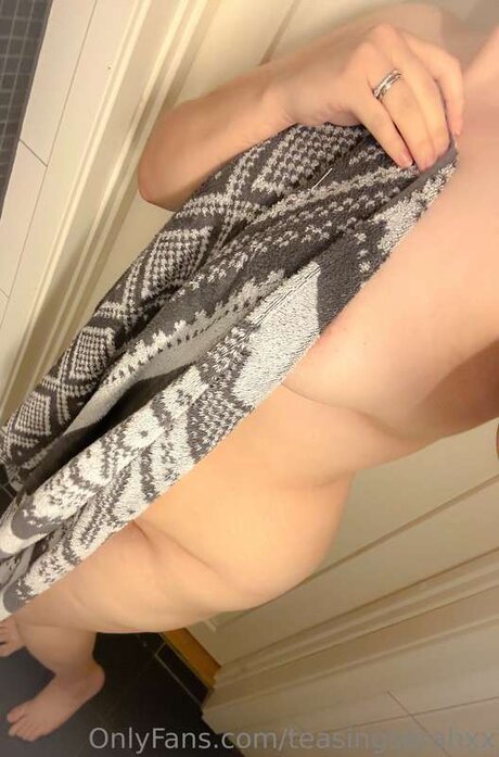 Обнаженная фотография утечки OnlyFans от Teasingsarahxxfree