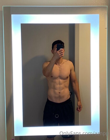 Photo nue de fuite OnlyFans de Aznpp