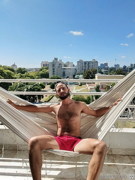 Nacktes geleaktes OnlyFans-Foto von Aleklucian