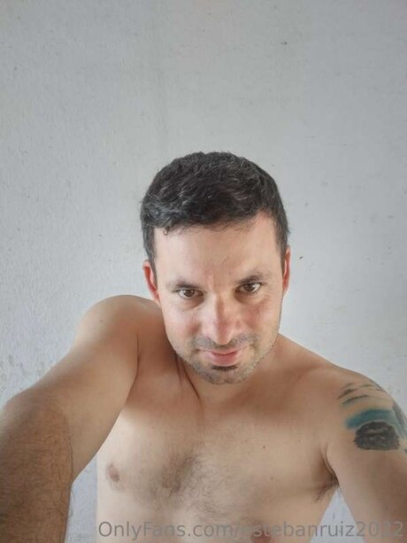 OnlyFans-model Estebanruiz2022