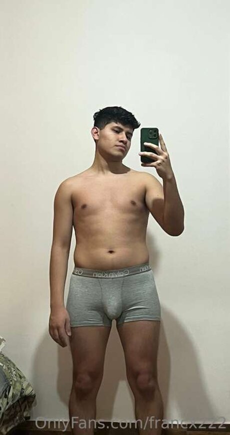 Alasti lekkinud OnlyFans-i pilt Francx222