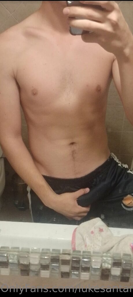 Обнаженная фотография утечки OnlyFans от Lukesantana22