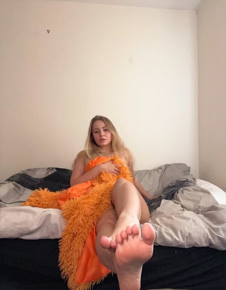 Naakte gelekte OnlyFans-foto van Simkabandito