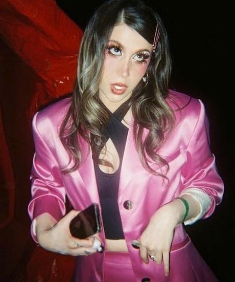 Nahá fotka uniklých OnlyFans od Olivialopes