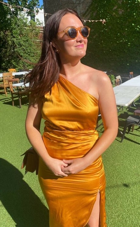 Naken lekkede OnlyFans-bilde av Erin Keif