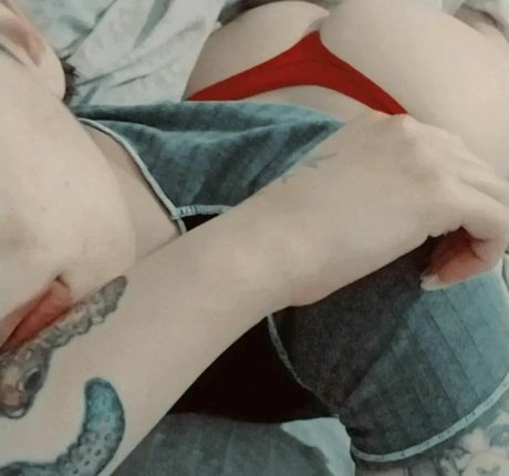 Foto desnuda filtrada de OnlyFans de Dolly Flynne