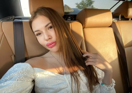 Sofaukr naked leaks OnlyFans pic