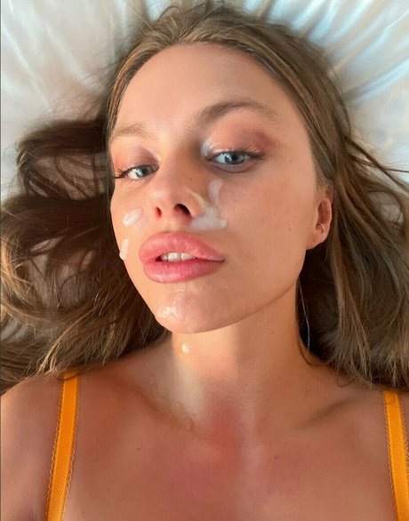 Naken lekkede OnlyFans-bilde av Ultrasadslut