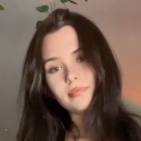 Naken lekkede OnlyFans-bilde av Bbyluckie