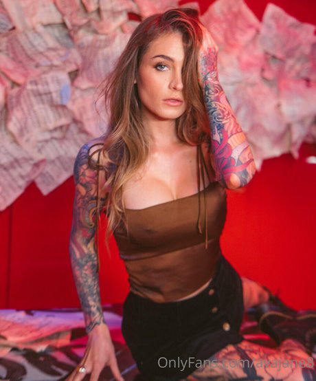 OnlyFans-model Avajane8