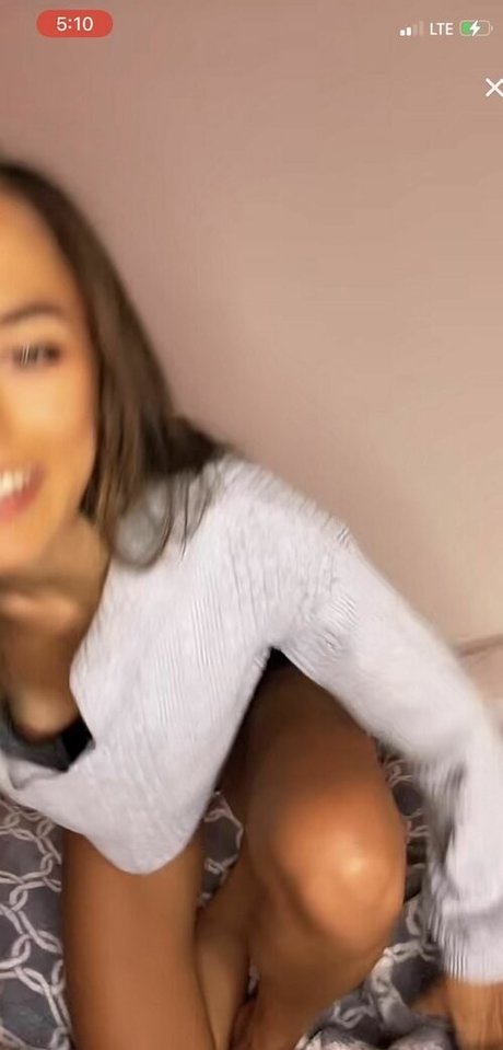 Foto di nudo di fuga di OnlyFans di Kaliigold