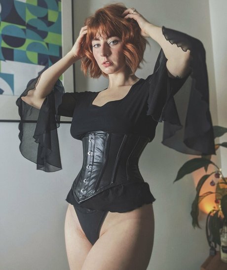 Alasti lekkinud OnlyFans-i pilt Lilith Softnspooky