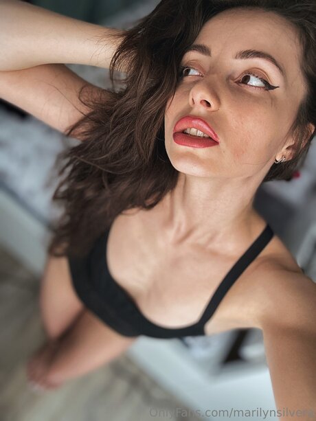 Naken lekkede OnlyFans-bilde av Little Lilu