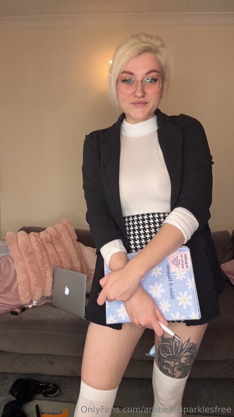 OnlyFans-model Arabellasparklesfree