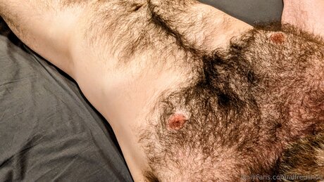 Naken läckt OnlyFans-bild av Alfredshoe